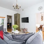 Tatari City Center Apartment